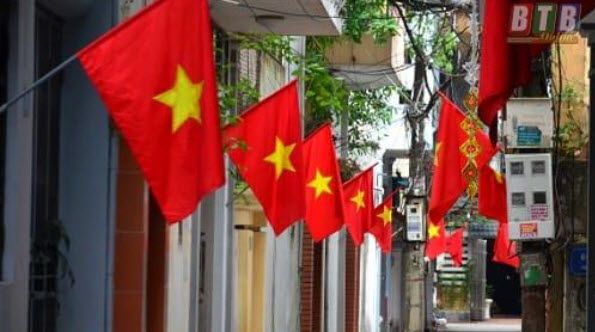 Thông báo về việc treo cờ Tổ quốc