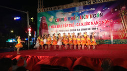 Liên hoan múa hát tập thể và ca khúc măng non – Quận Ba Đình