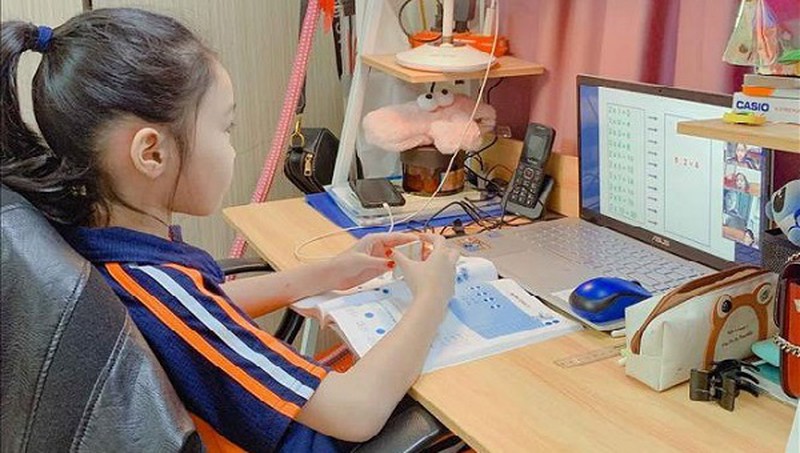 Lo lắng gian lận khi thi học kỳ trực tuyến