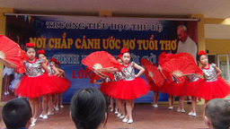 Sinh hoạt dưới  cờ lớp 3D