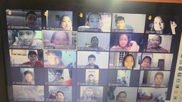 Học sinh khối 2 hào hứng tham gia các giờ học trực tuyến