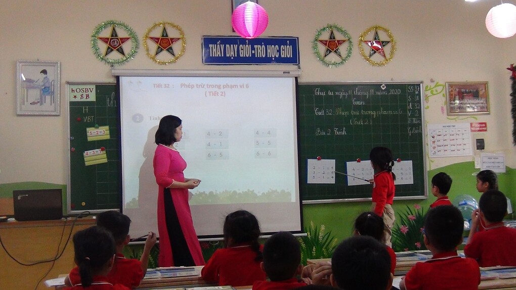 Tiết Toán lí thú với các con lớp 1