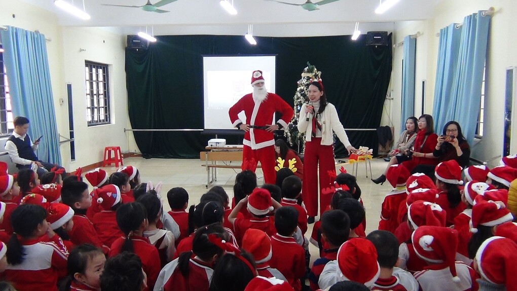 Rung chuông vàng khối 1