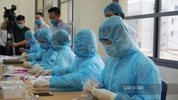 Trở lại Hà Nội, người dân cần khai báo y tế như thế nào?