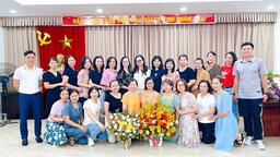 Trường Tiểu học Thủ Lệ nhận Quyết định bổ nhiệm đồng chí Hiệu trưởng mới