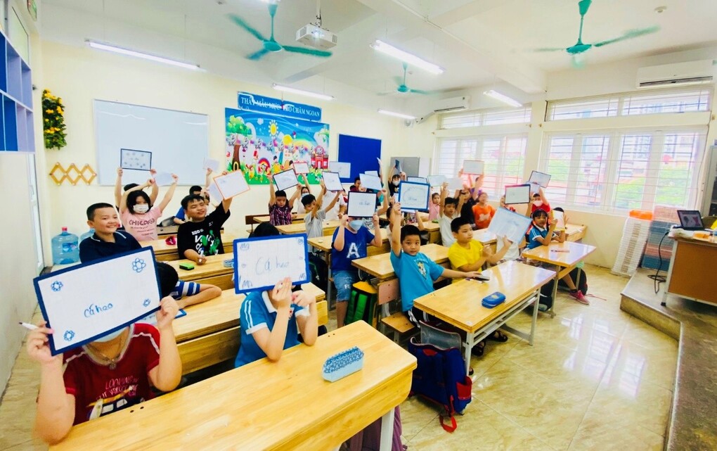 Học sinh khối 5 trường Tiểu học Thủ Lệ vui cùng CLB hè 2022