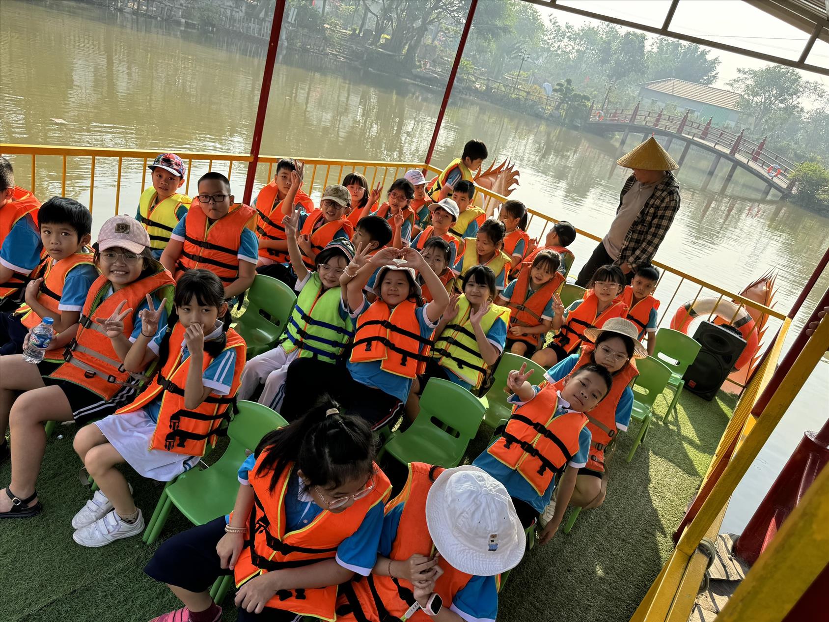 Chuyến tham quan dã ngoại, trải nghiệm tại Thu Thủy ECOLODGE đầy ý nghĩa và thú vị của học sinh lớp 3A trường Tiểu học Thủ Lệ