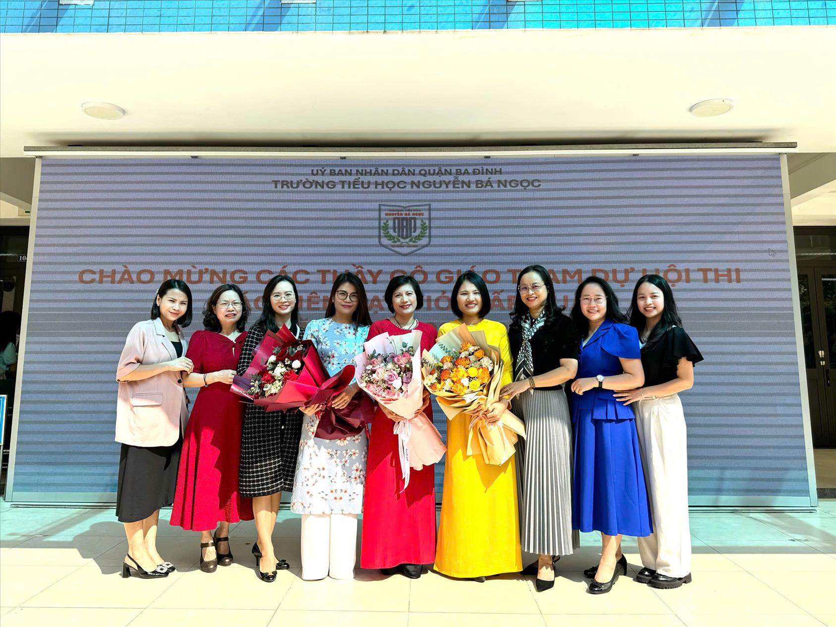 Giáo viên khối 2 trường Tiểu học Thủ Lệ hoàn thành xuất sắc các tiết dạy tham gia Hội thi Giáo viên dạy giỏi cấp Quận năm học 2024-2025