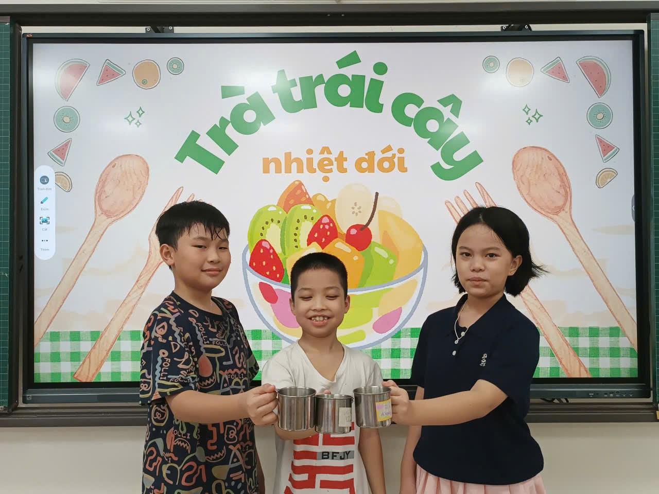 Những trải nghiệm thú vị của các bạn học sinh lớp 5A trong câu lạc bộ hè 2025