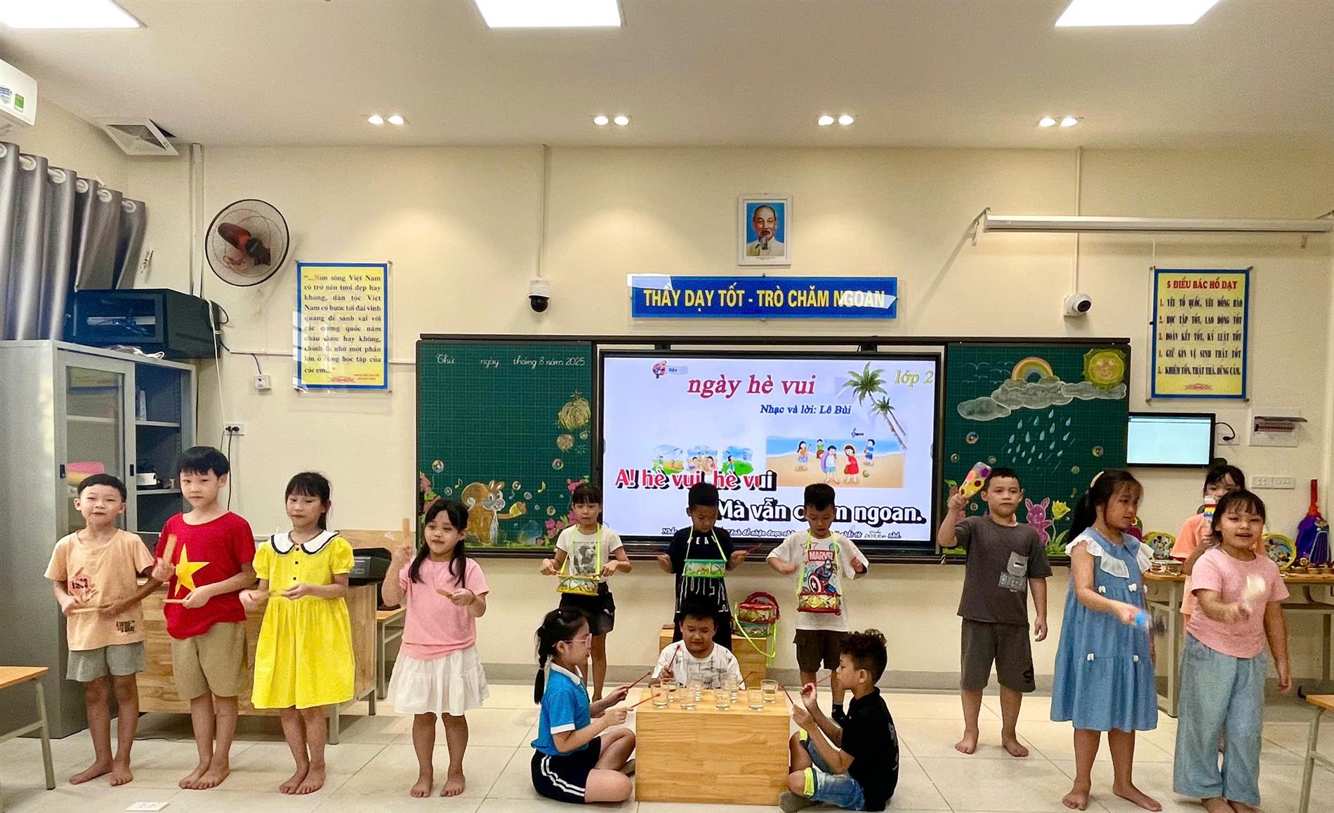 🌸 Những hoạt động học tập tuần cuối Câu lạc bộ hè 2025 của học sinh lớp 3A🌸