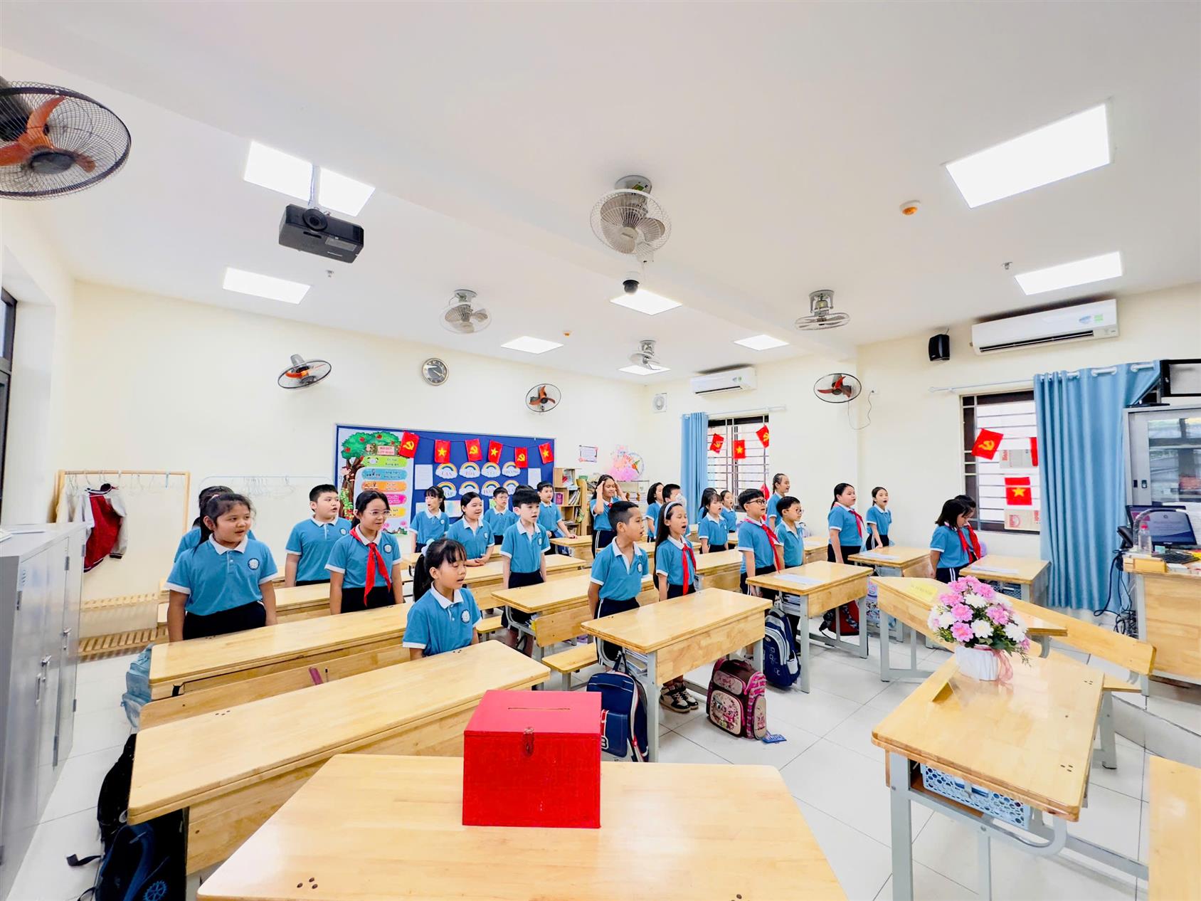 Đại hội chi đội lớp 4B nhiệm kì 2025 - 2026