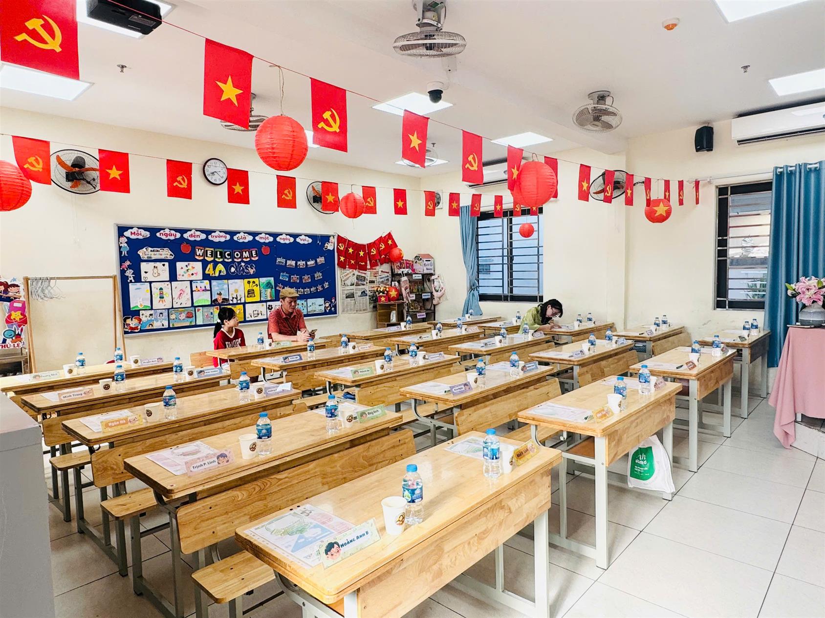 Hội nghị Cha mẹ học sinh đầu năm học với chủ đề “Trao yêu thương – truyền cảm hứng” của giáo viên và phụ huynh khối 4