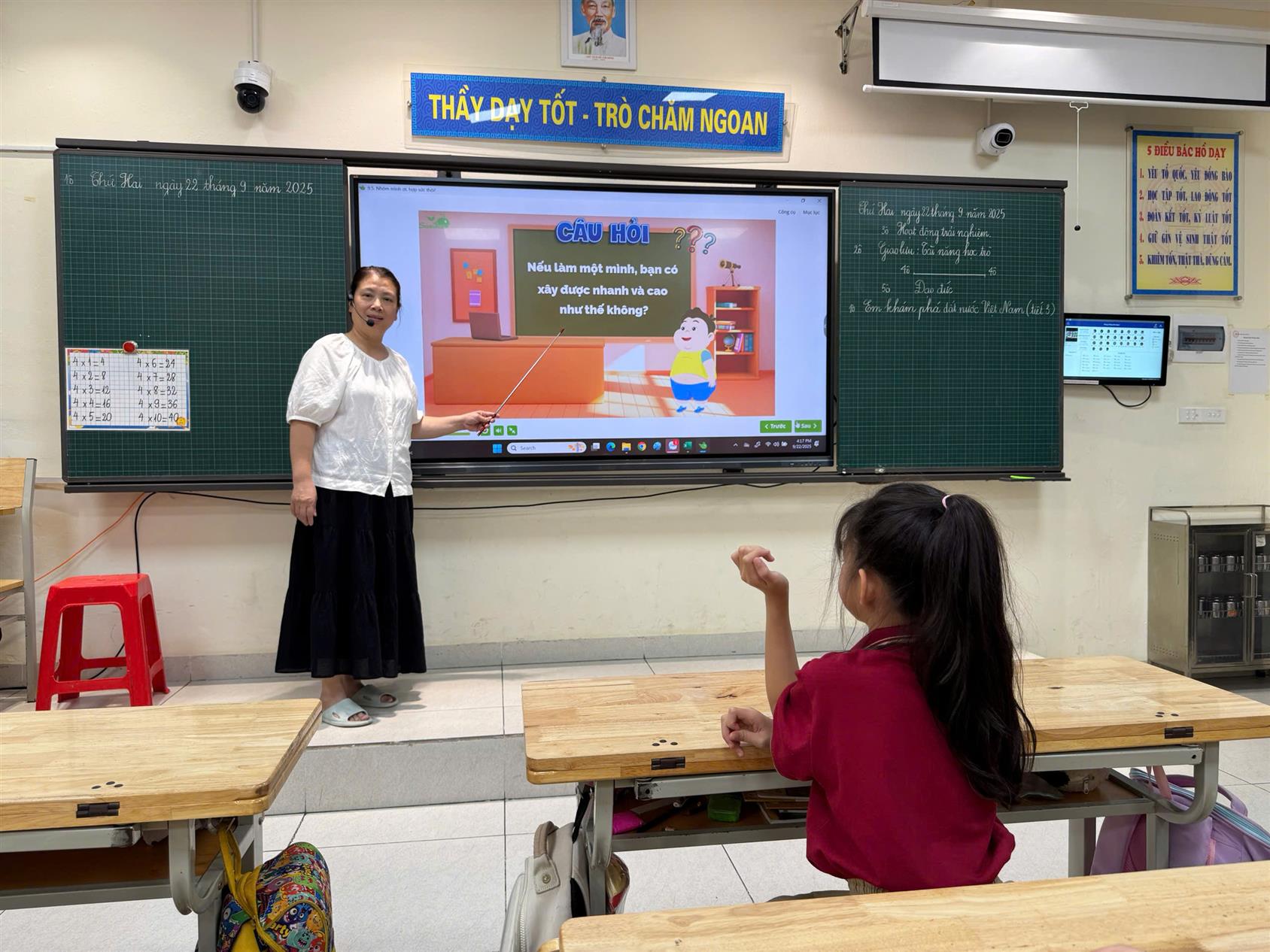 Học sinh lớp 3C trường Tiểu học Thủ Lệ hứng thú với những tiết học kĩ năng sống