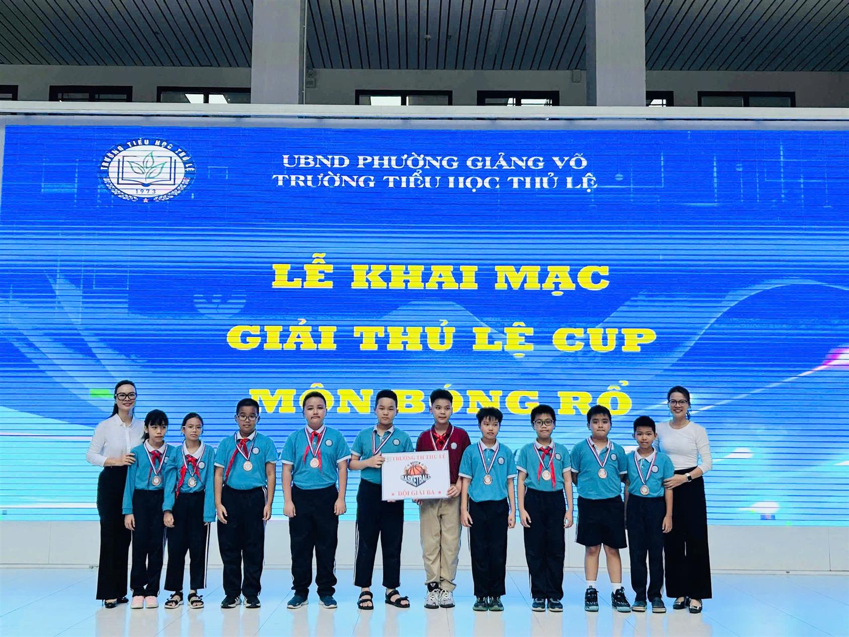 Tự hào 5C – Giải Ba ấn tượng tại giải Thủ Lệ Cup môn Bóng rổ cấp trường