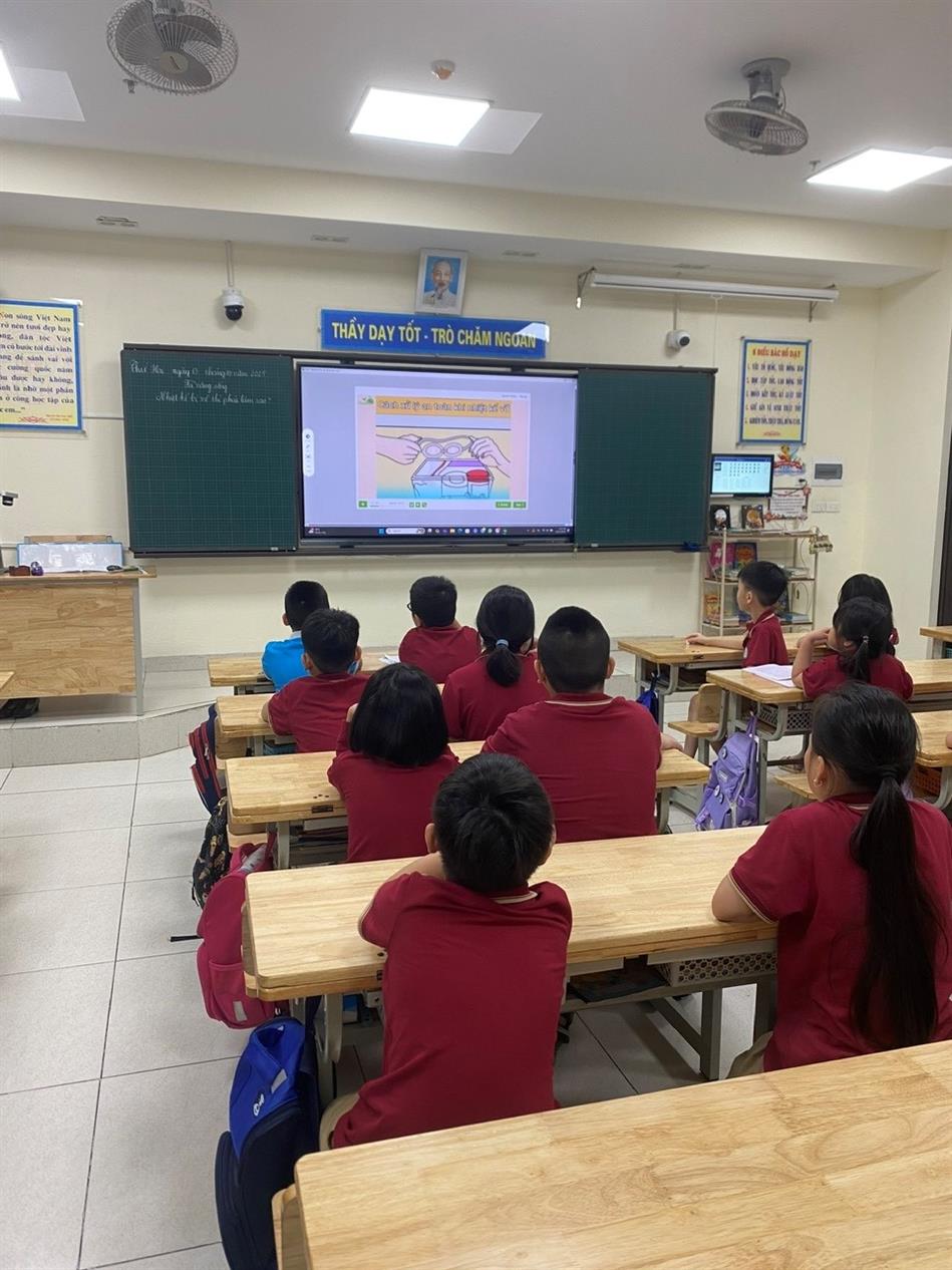 Tiết học Kĩ năng sống bổ ích của học sinh lớp 3D - Học để trưởng thành mỗi ngày