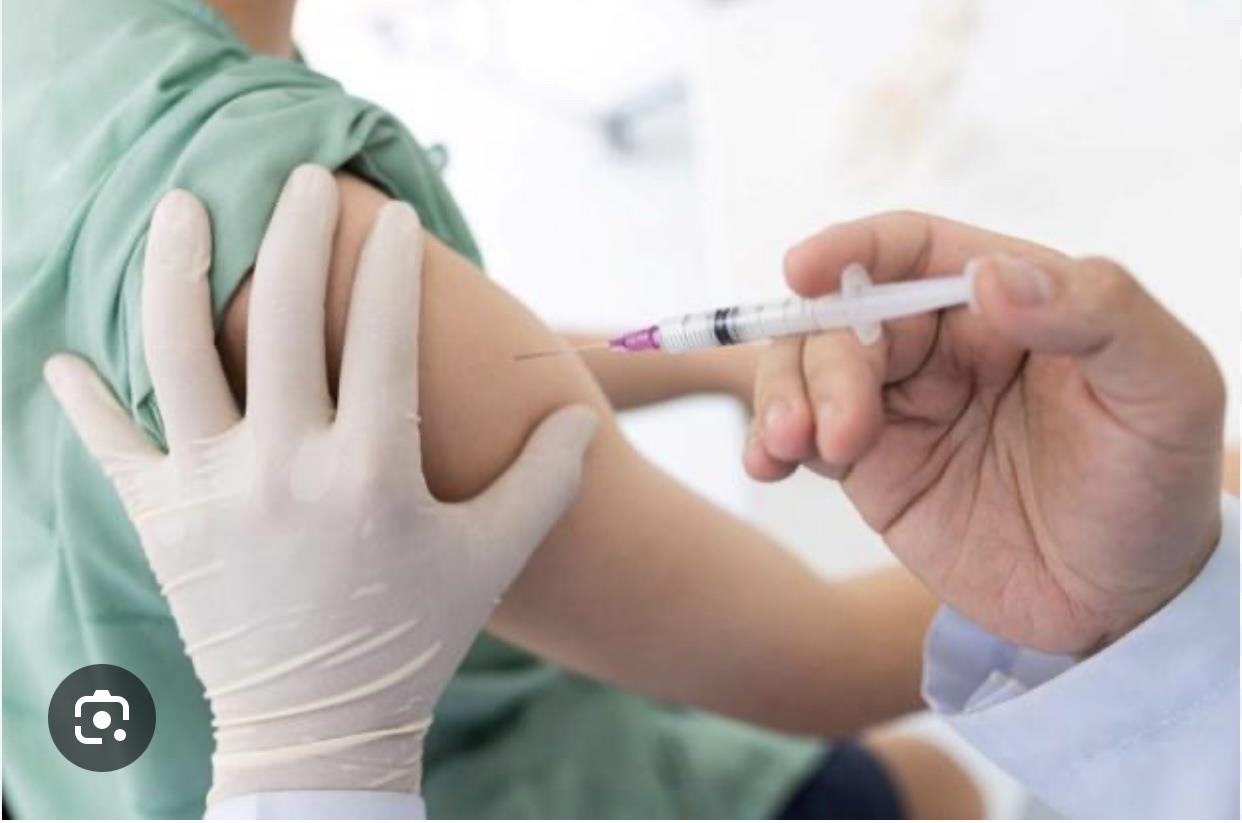 Tuyên truyền  lợi ích của tiêm bù liều Vắc xin