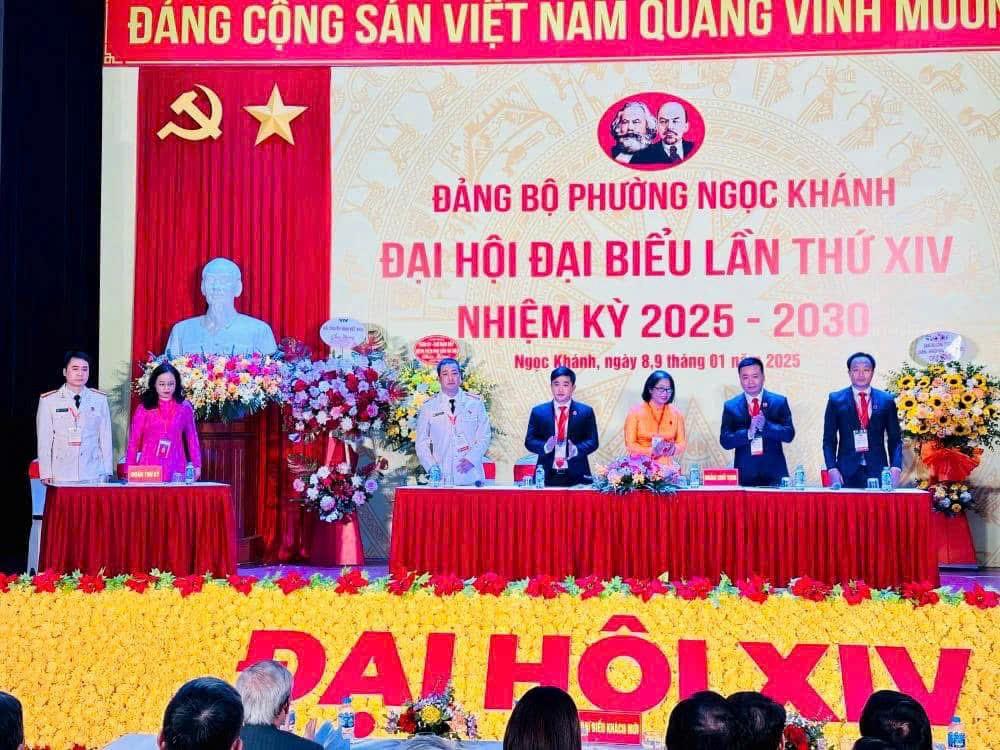 Trường Tiểu học Thủ Lệ đóng góp vào niềm vui chung trong sự thành công rực rỡ Đại hội Đảng bộ phường Ngọc Khánh.