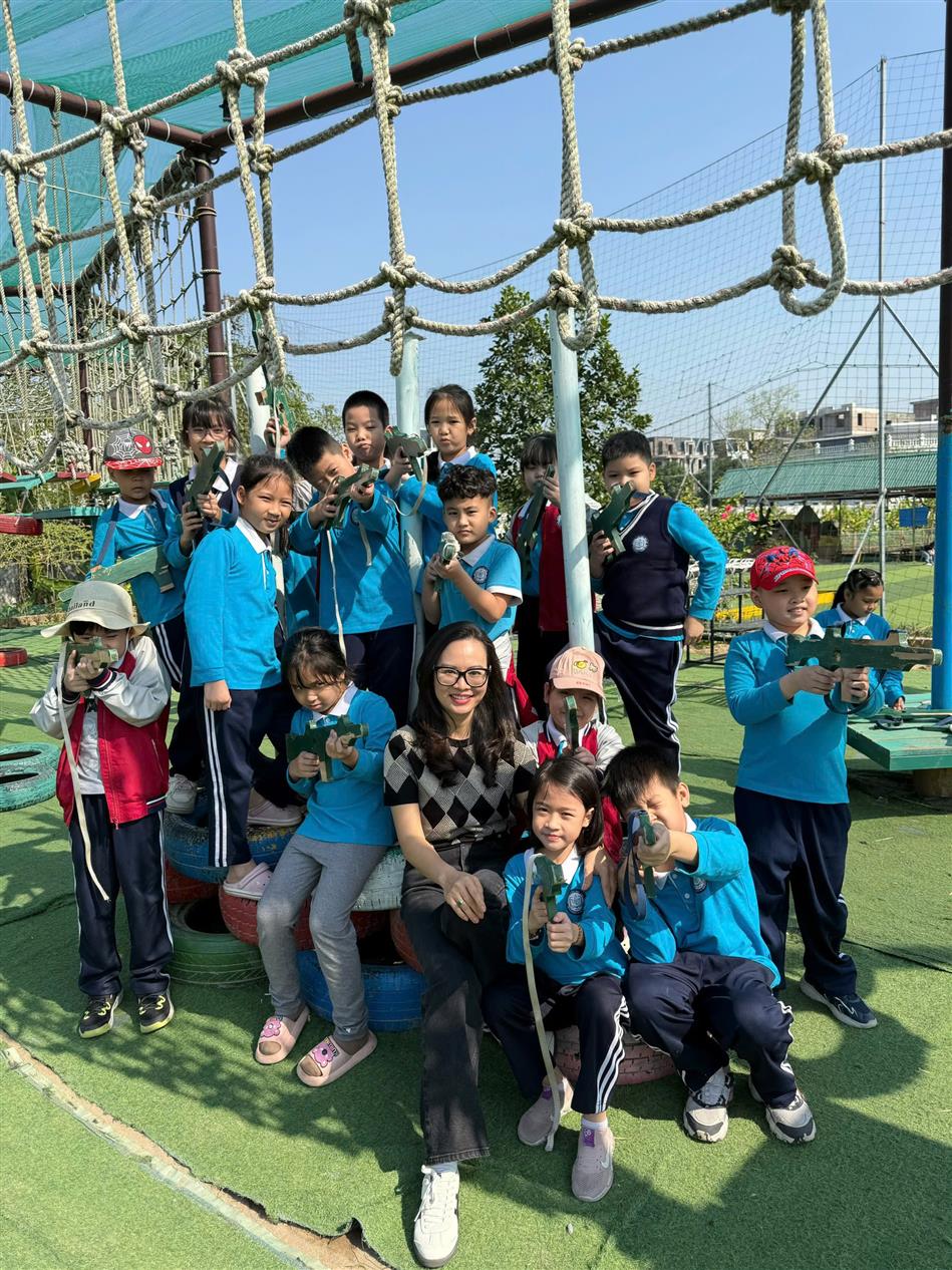 HỌC SINH KHỐI 3 HÀO HỨNG THAM GIA CHUYẾN ĐI TRẢI NGHIỆM TẠI LÀNG MÔ