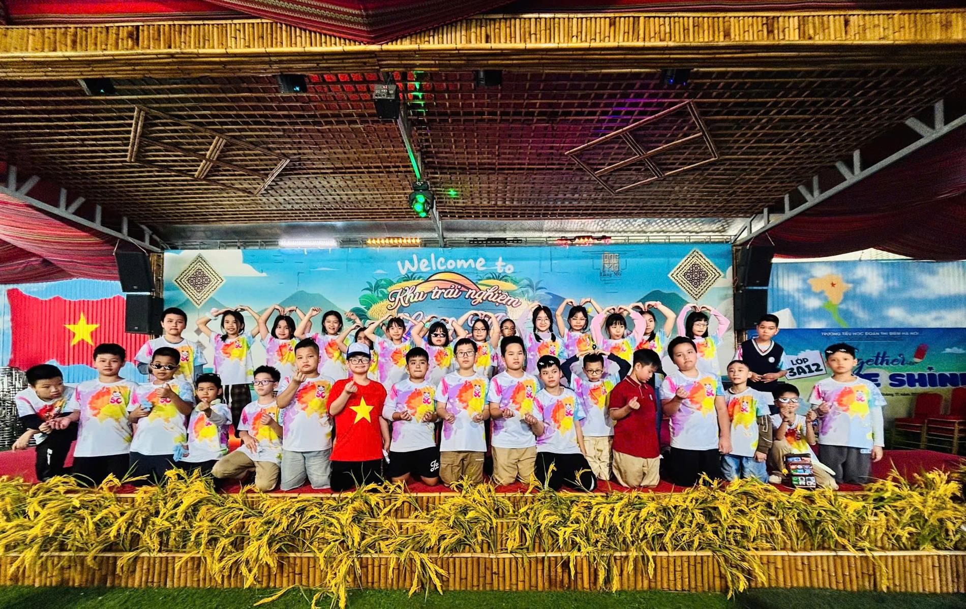 HOẠT ĐỘNG TRẢI NGHIỆM ĐẦY HỨNG KHỞI CỦA CÁC BẠN HỌC SINH KHỐI 5 TẠI LÀNG MÔ