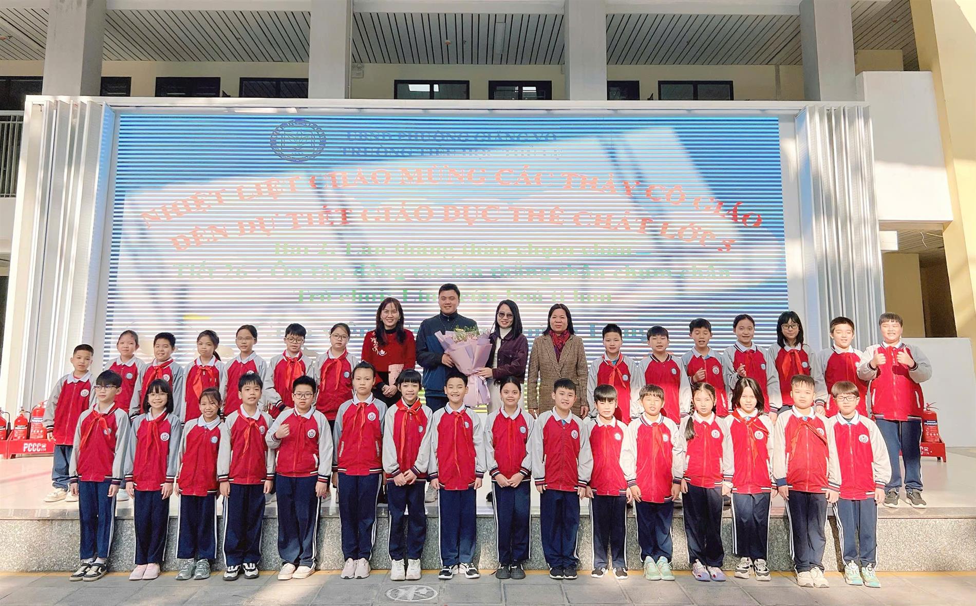 LỚP 5A THẬT TUYỆT VỜI!