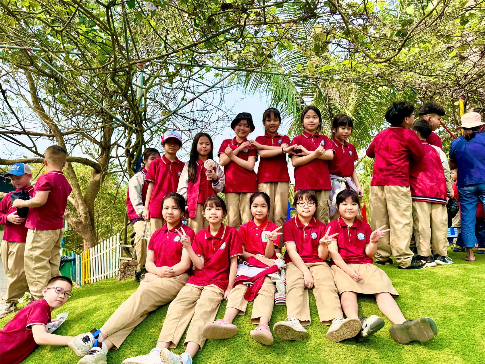 Học sinh Khối 4 hào hứng tham gia chuyến học tập trải nghiệm tại trang trại giáo dục Hải Đăng