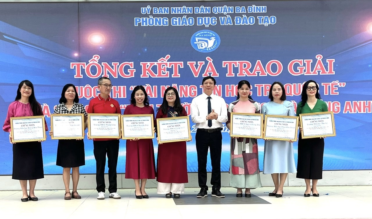 Trường Tiểu học Thủ Lệ đạt thành tích cao tại sân chơi "Đấu trường Toán học và Tiếng Anh" quận Ba Đình năm học 2024 – 2025.
