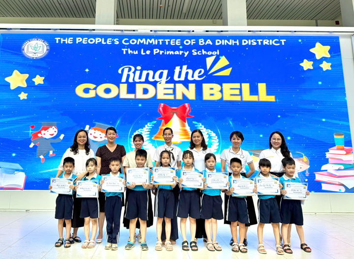 Học sinh khối 1 - Tiểu học Thủ Lệ hào hứng tham gia sân chơi trí tuệ “Ring the golden bell 2025”
