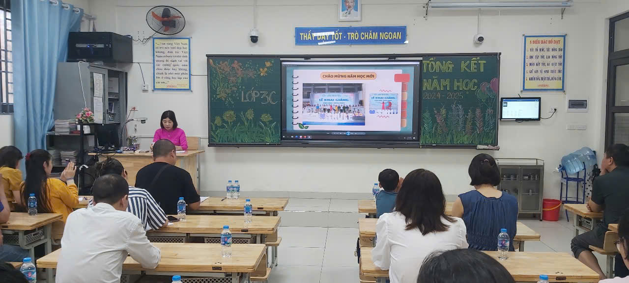 Họp phụ huynh cuối năm lớp 3C - Trường Tiểu học Thủ Lệ: Gắn kết - Thấu hiểu -  Phối hợp vì sự phát triển của học sinh