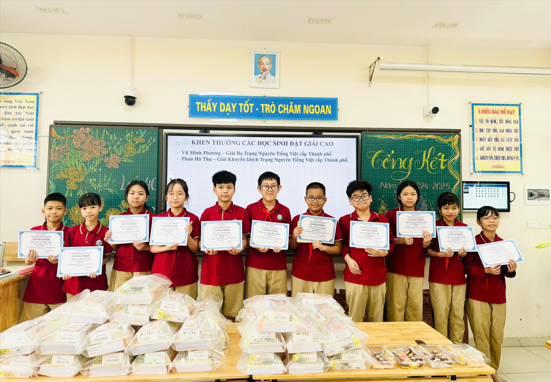 Thành tích đáng tự hào của các ngôi sao nhí lớp 4C trong những cuộc thi văn hóa.