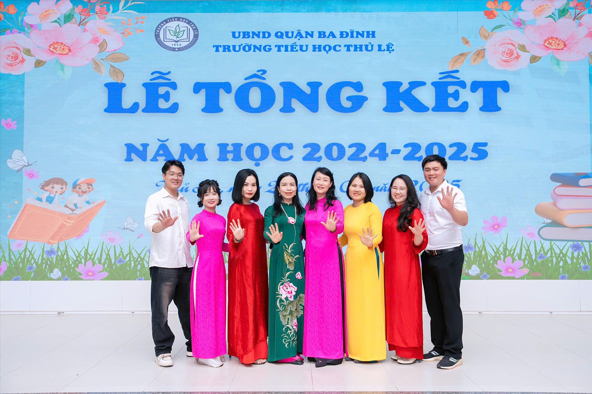 Tổ Văn - Thể - Mỹ