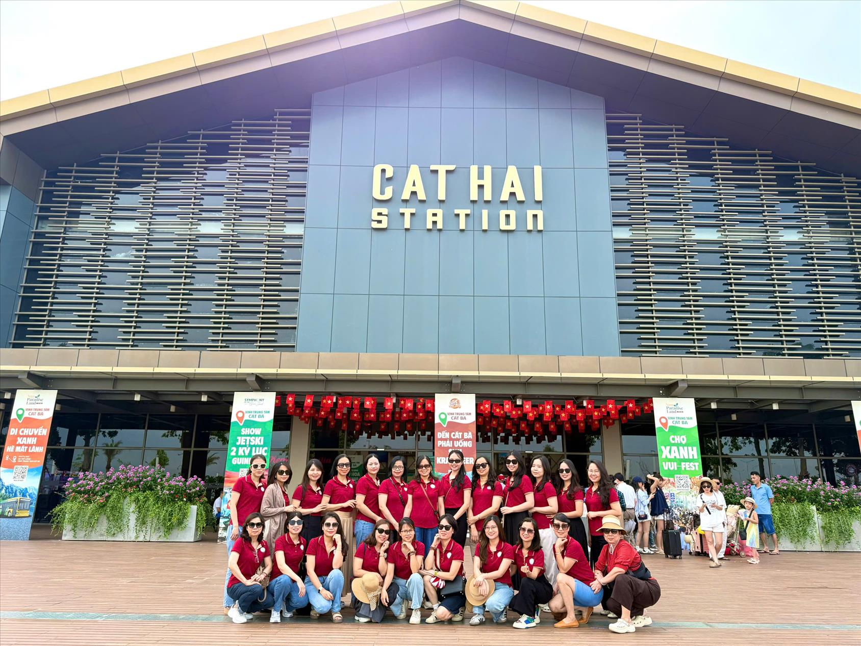 Cát Bà – Hành trình gắn kết, tri ân và lan toả yêu thương của tập thể giáo viên trường Tiểu học Thủ Lệ