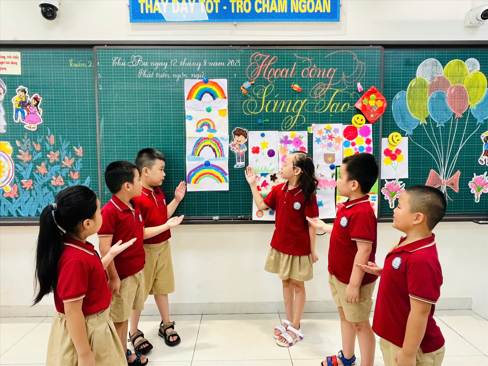 Câu lạc bộ Hè vui – Nơi ươm mầm sáng tạo của học sinh Khối 2 Trường Tiểu học Thủ Lệ, Giảng Võ, Hà Nội.