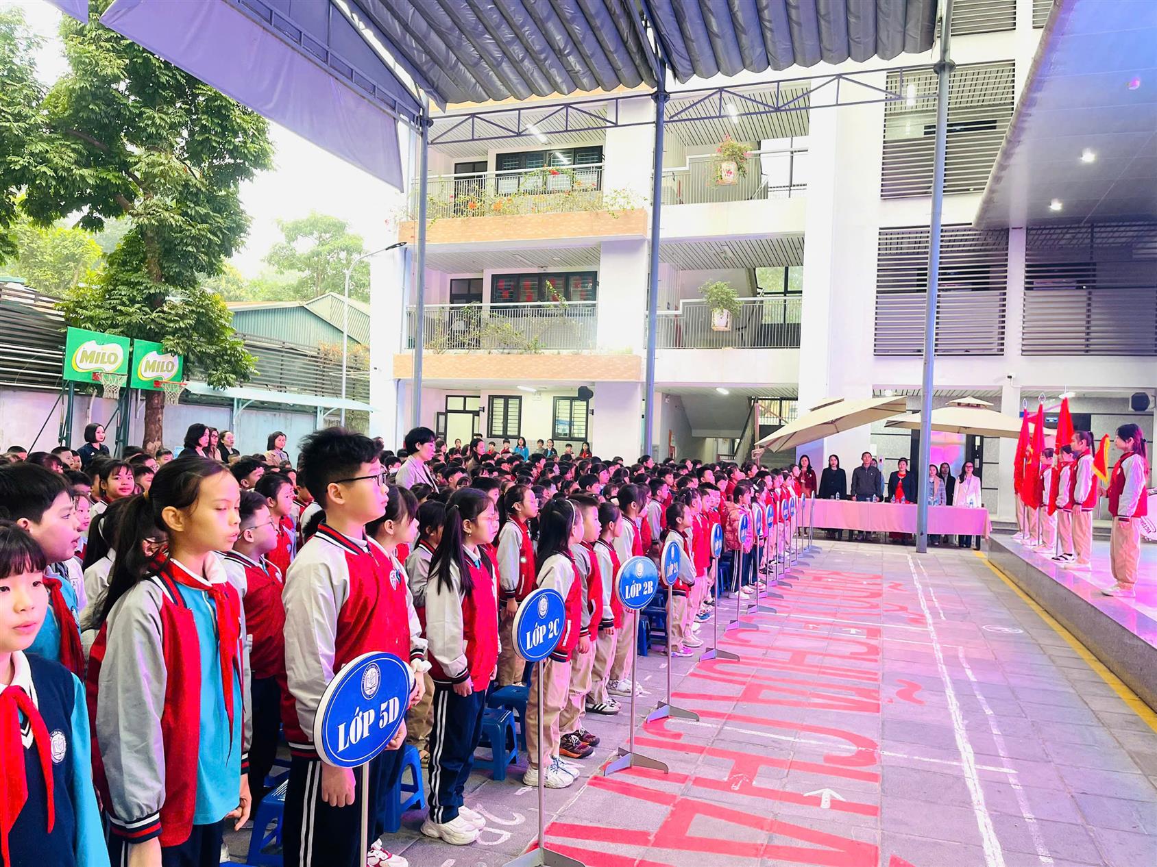 🌸 Trang trọng và ý nghĩa – Lễ Sơ kết Học kì I năm học 2025 - 2026