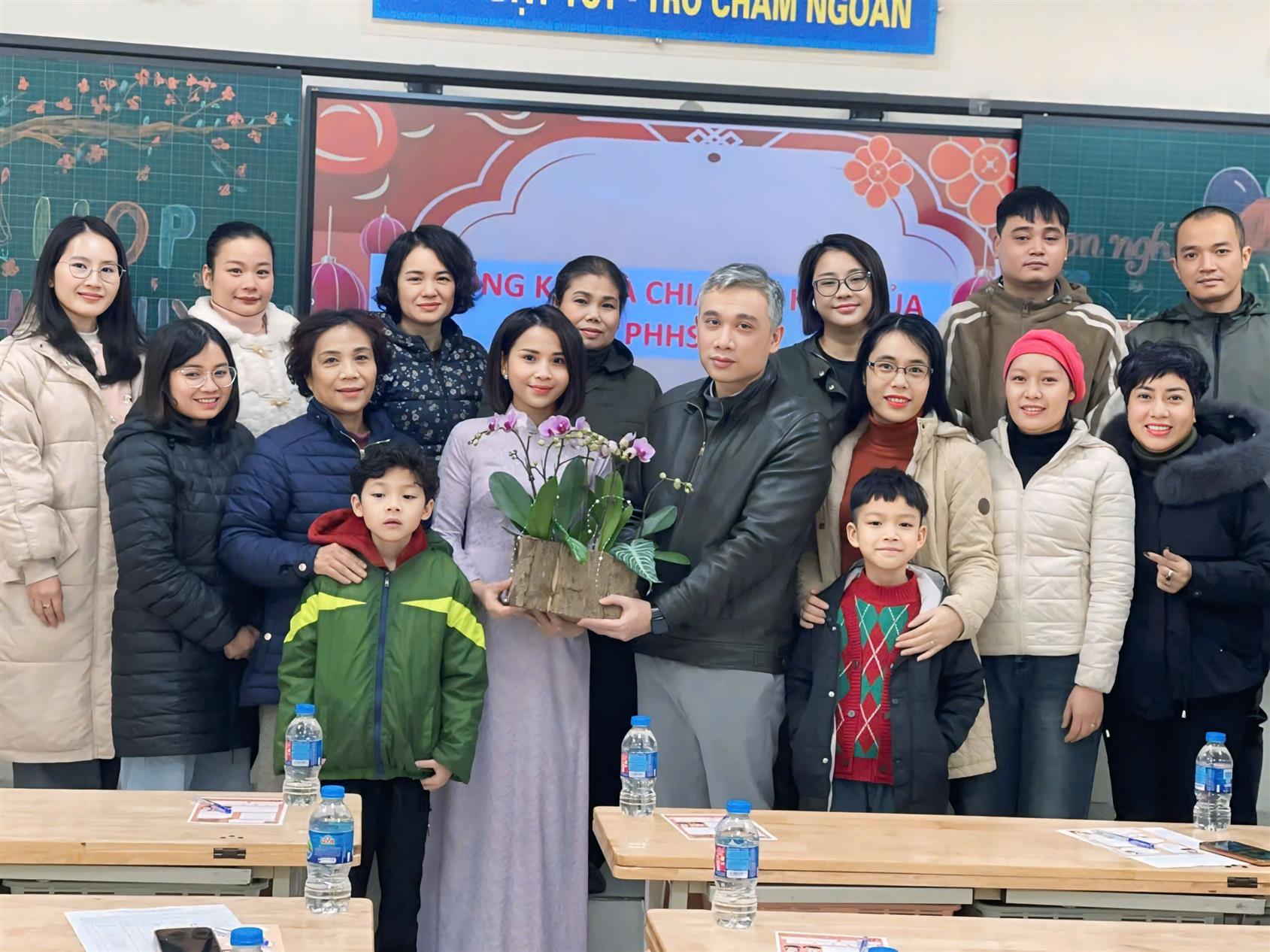 Buổi họp phụ huynh cuối học kì 1 – Gắn kết để đồng hành