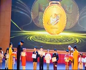 Lớp 2A Trường Tiểu học Thủ Lệ: “Gặt mùa vàng” tại Đấu trường Quốc tế ASMO 2025