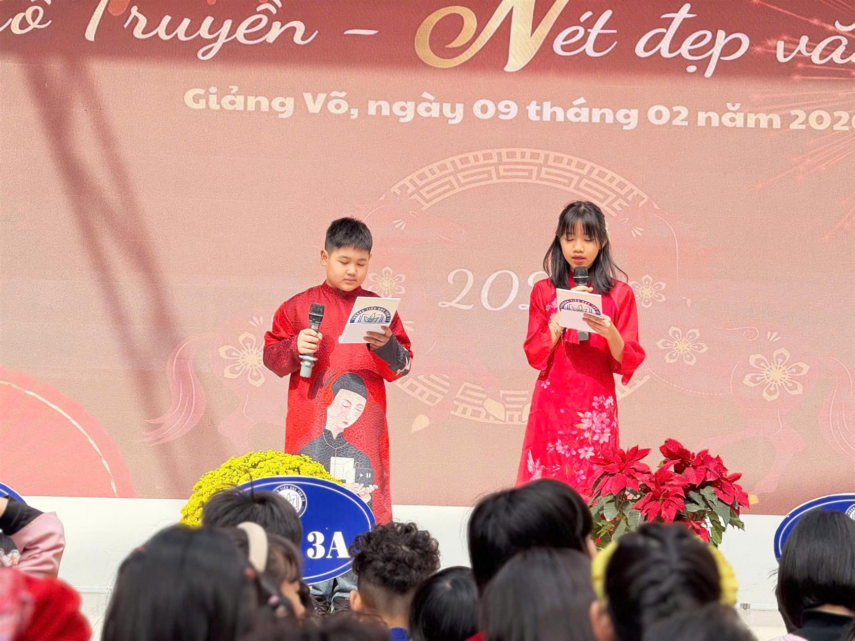 🌸 Rực rỡ sắc xuân – Lớp 5B lưu giữ yêu thương mùa Tết 🌸