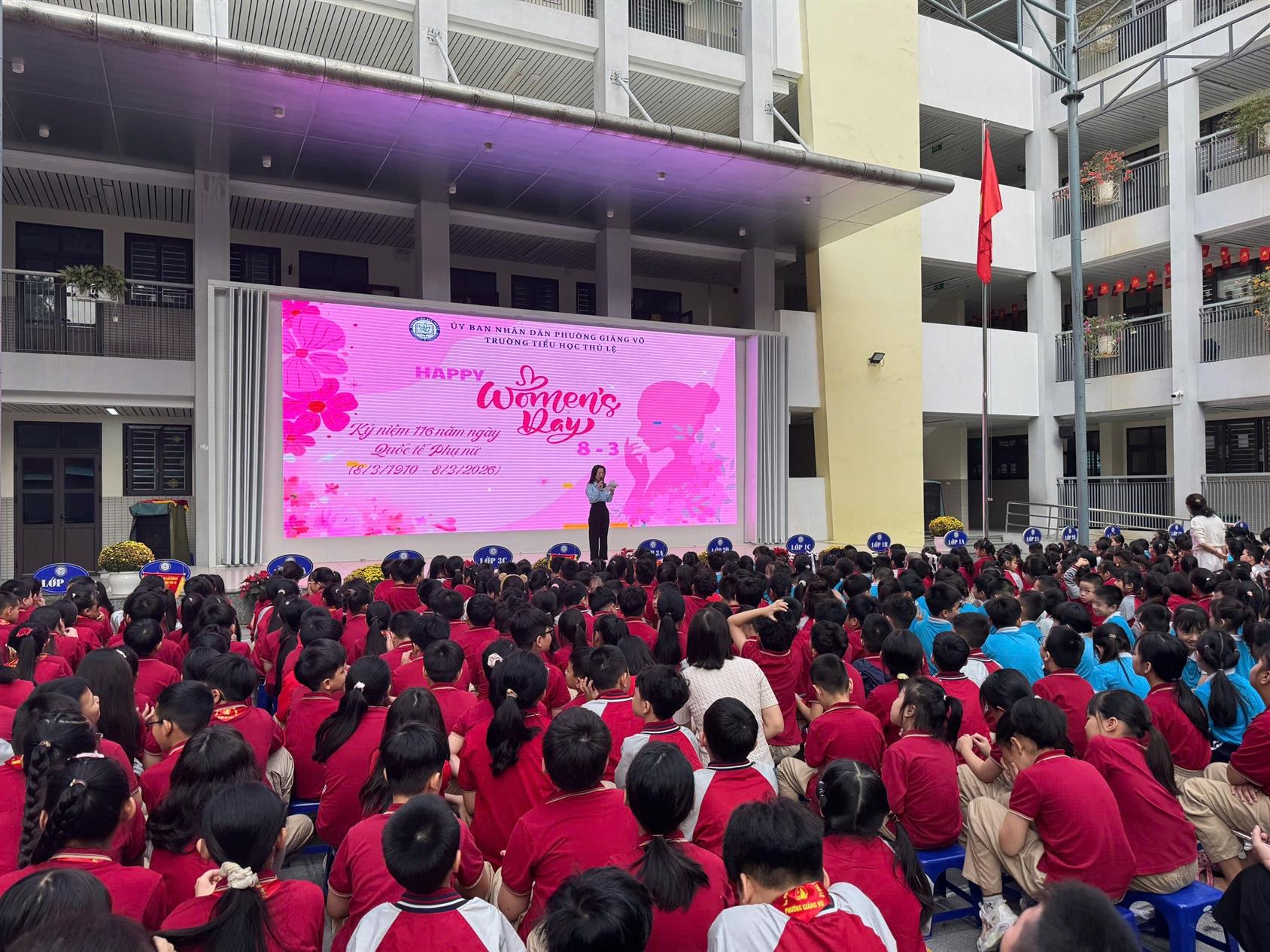 Tháng Ba Yêu Thương – Trường Tiểu học Thủ Lệ Rộn Ràng Kỷ Niệm 116 Năm Ngày Quốc tế Phụ nữ 8/3.