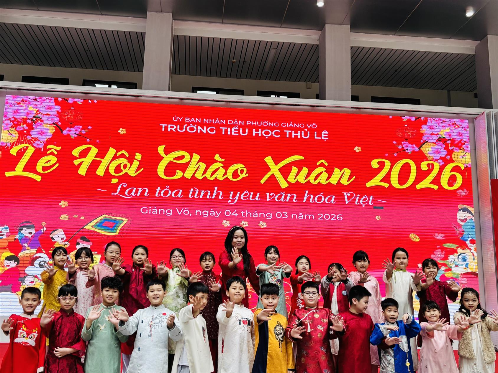 🌸LỚP 4C NÁO NỨC, VUI TƯƠI THAM GIA LỄ HỘI CHÀO XUÂN 2026🌸