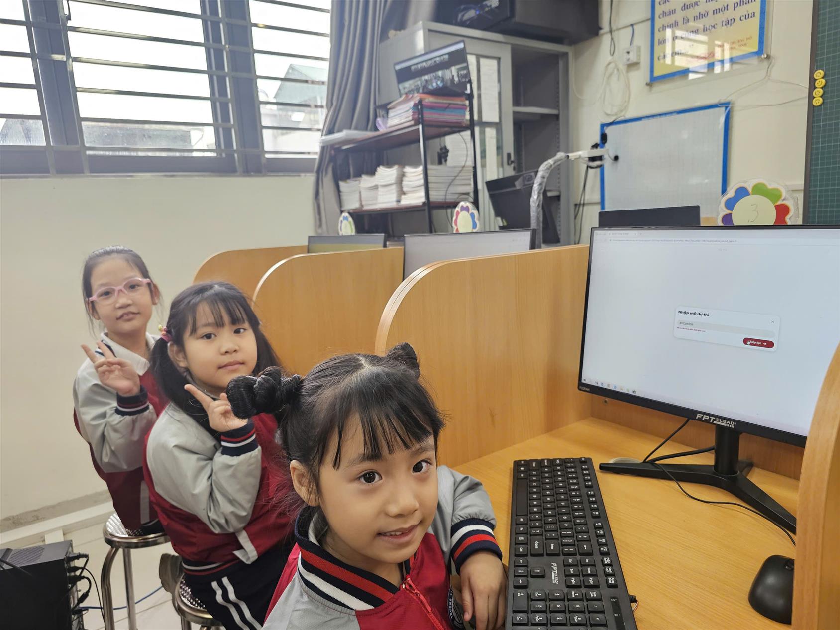 TỰ HÀO HỌC SINH LỚP 1A THAM GIA KÌ THI TRẠNG NGUYÊN TIẾNG VIỆT CẤP THÀNH PHỐ