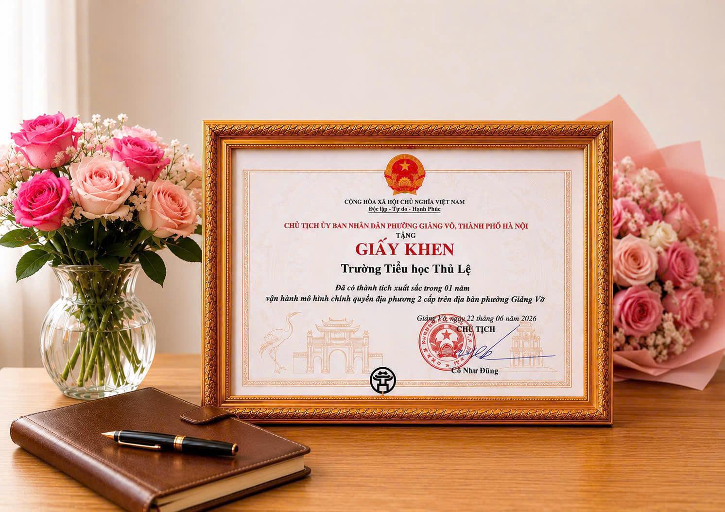 Trường Tiểu học Thủ Lệ vinh dự được khen thưởng tại “Hội nghị sơ kết một năm thực hiện mô hình chính quyền địa phương hai cấp phường Giảng Võ”