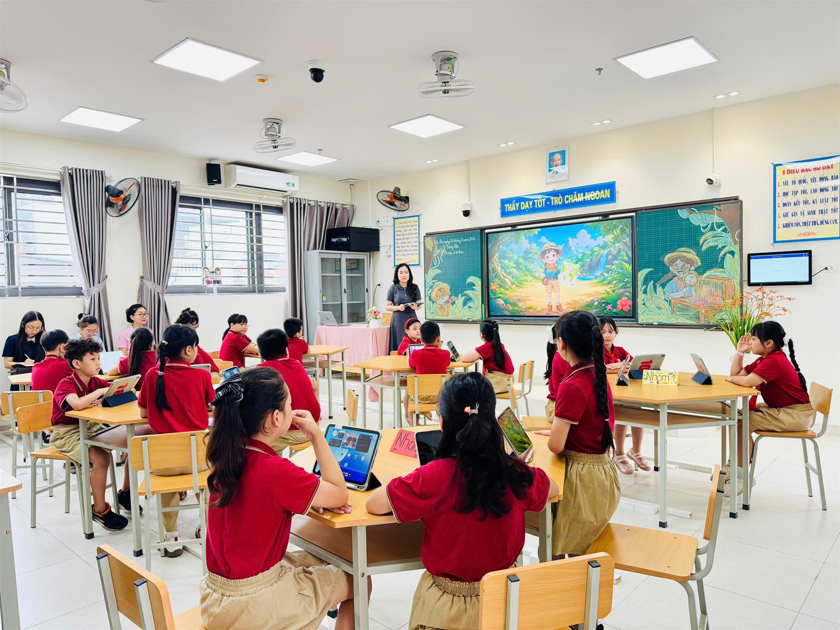 Học sinh khối 4 hào hứng ôn tập về từ loại cùng iPad – Khơi nguồn sáng tạo trong mỗi giờ học