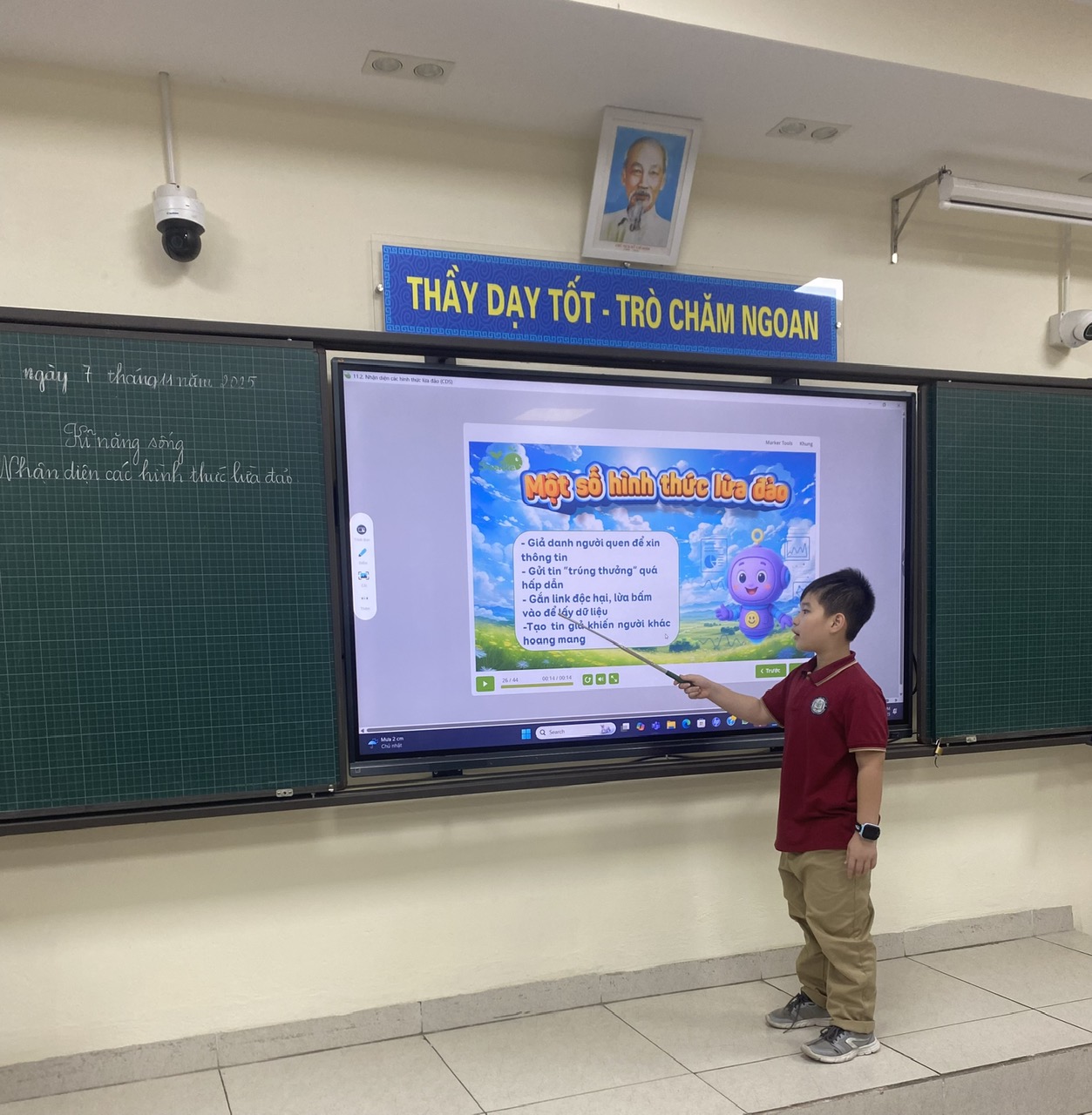 C:\Users\Administrator\Desktop\ảnh thêm.jpg