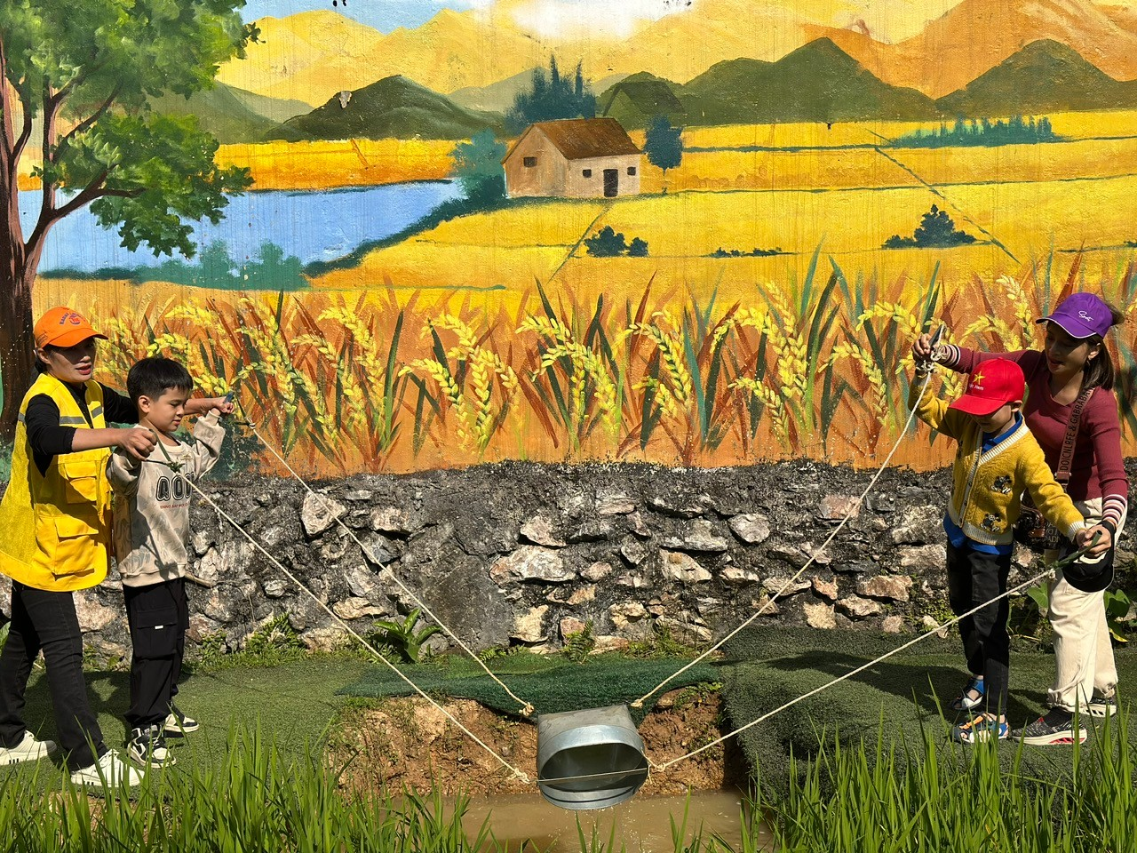 A group of people standing in front of a mural
AI-generated content may be incorrect.