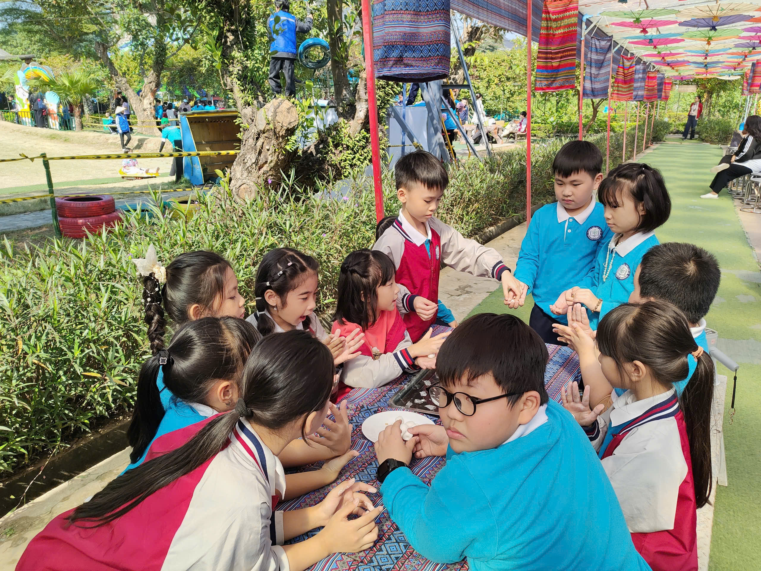 C:\Users\Administrator\Desktop\ảnh 8.jpg