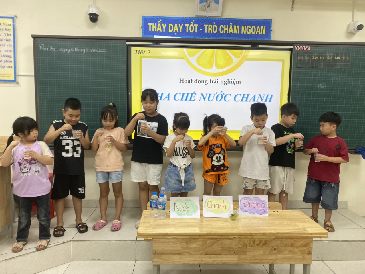 C:\Users\Administrator\Desktop\pha chanh 3.jpg