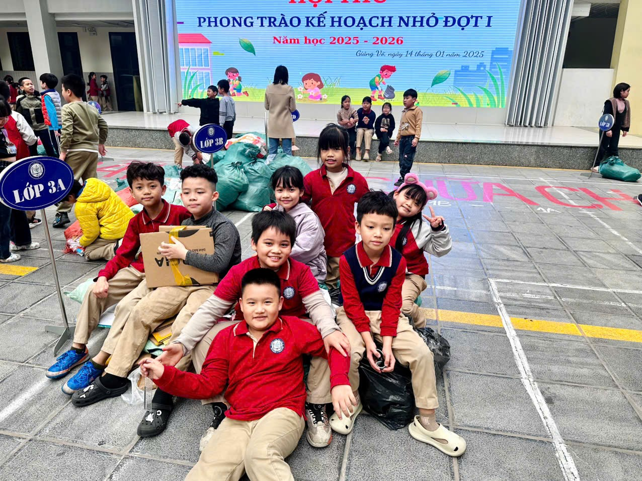 A group of children sitting on the ground

AI-generated content may be incorrect.