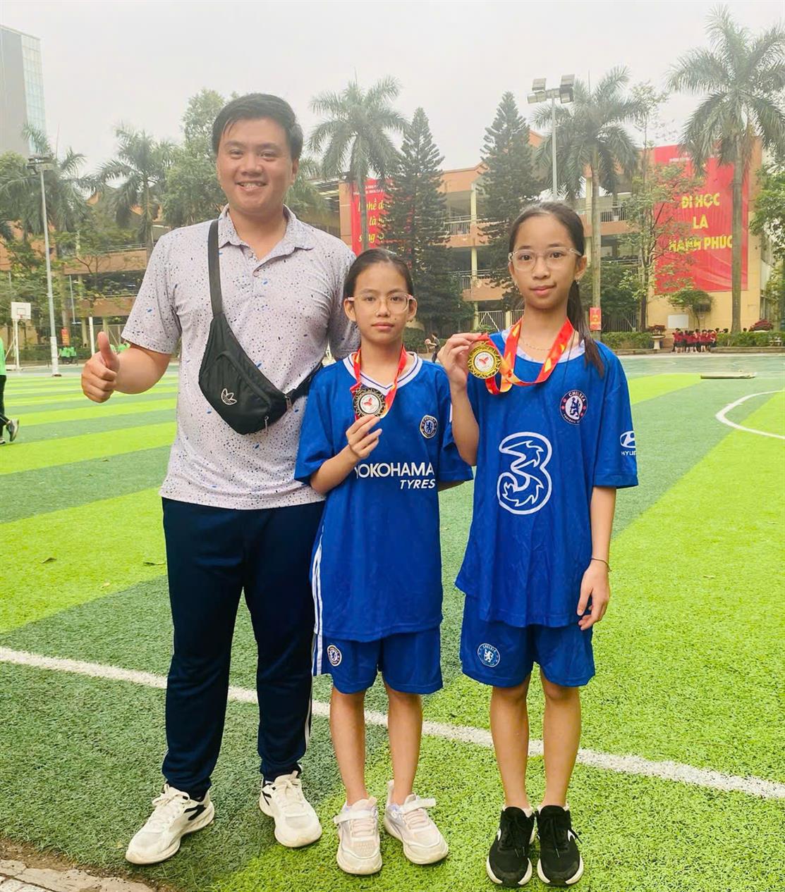 Gương sáng lớp 5c - "cô bé hạt tiêu" và sức mạnh "nhỏ mà có võ" trên sân đấu